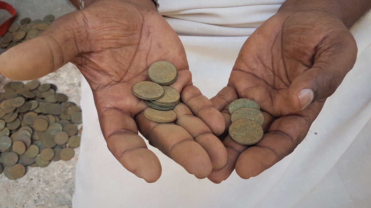 Old coins for sale in Stone Town